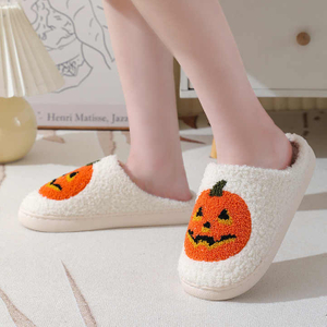 ゴーストフェイスカボチャハロウィンスリッパ女性男性ソフト暖かい豪華な居心地の良いスリッパ屋内ファジー冬のホーム靴家の靴