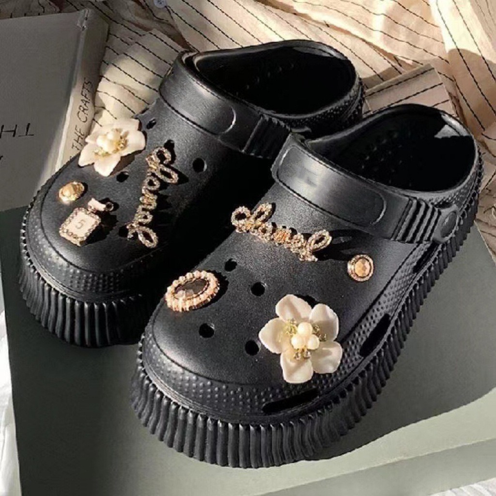 仕様 製品名 女性下駄 人気の要素 中空アウト バックスタイル バックストラップ 対象年齢 大人 支払い条件 卸売オンライン、ペイパル、T/T、L/C、ウェスタンユニオン、銀行口座