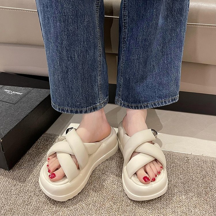 夏の新スタイルの女性のスリッパ屋外クロス厚底ビーチサンダルカジュアルプラットフォーム女性の靴