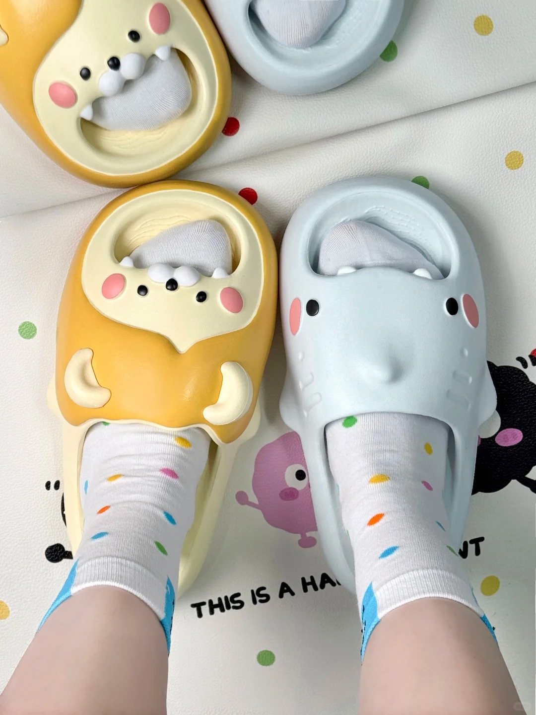 進捗レポート！左ライオンと右サメのサンプルがついにここにあります 