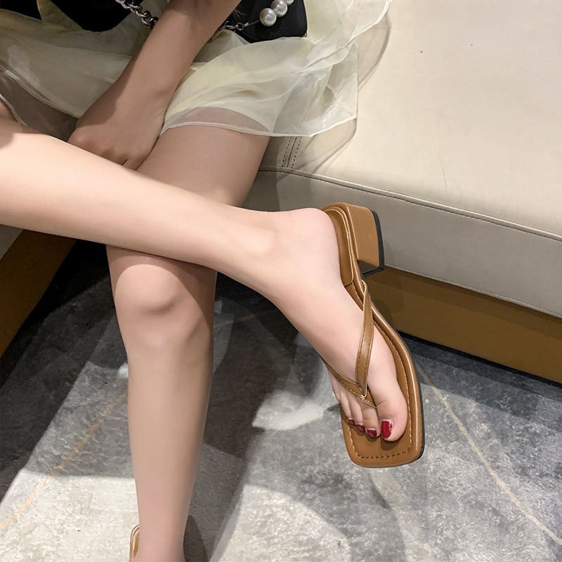 女性のフリップフロップ新しい夏スクエアトゥチャンキーハイヒールスリッパ女性ファッショントレンドカジュアルサンダル